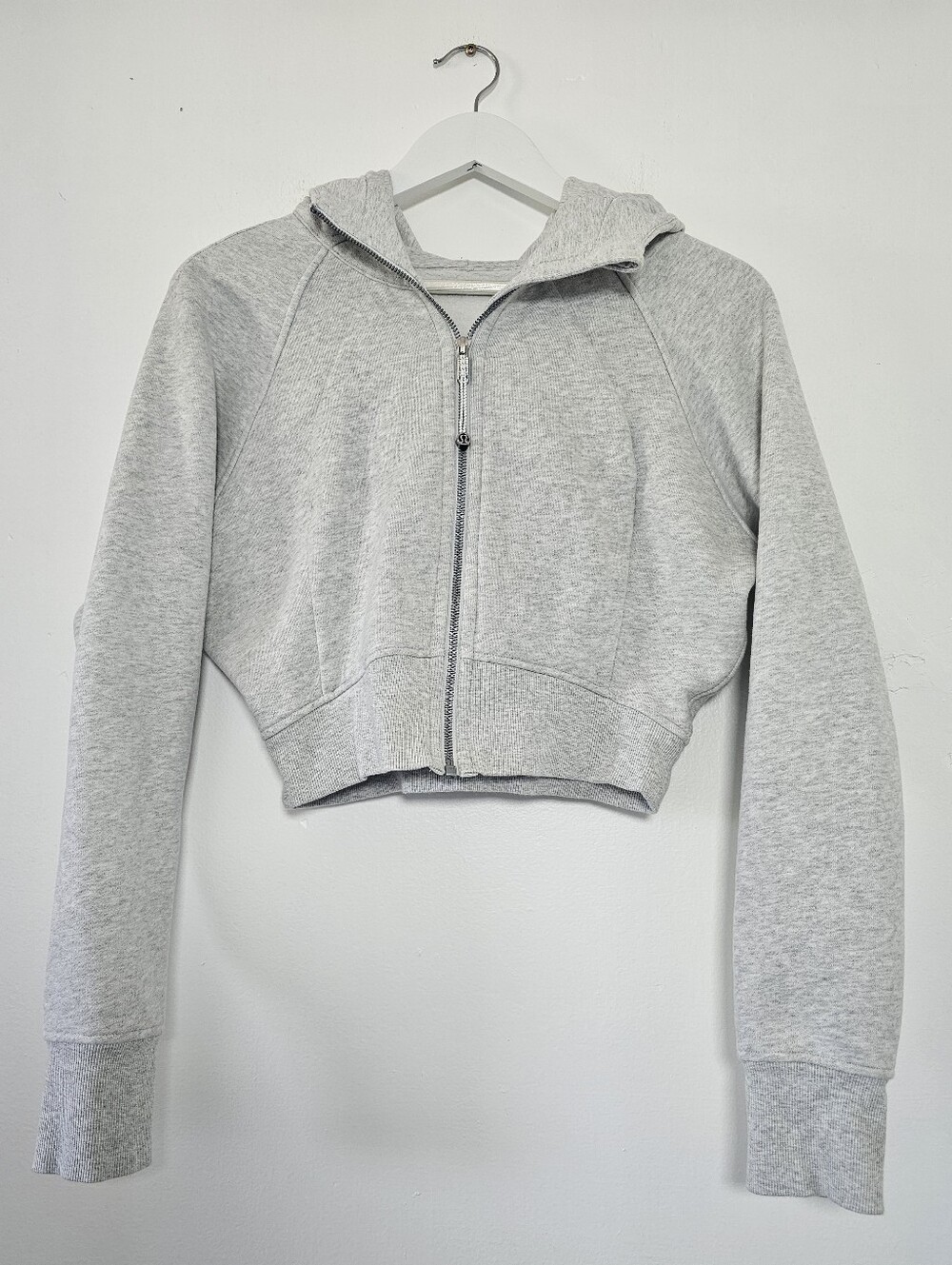 lululemon Scuba Full-Zip Cropped Hoodie Gray